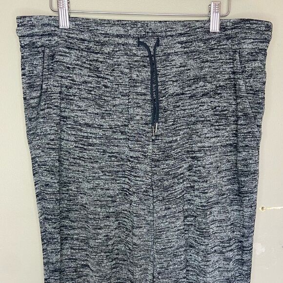 Wilfred Free | Aritzia Heather Grey Marled High-Rise Joggers Size Large - Picture 2 of 7